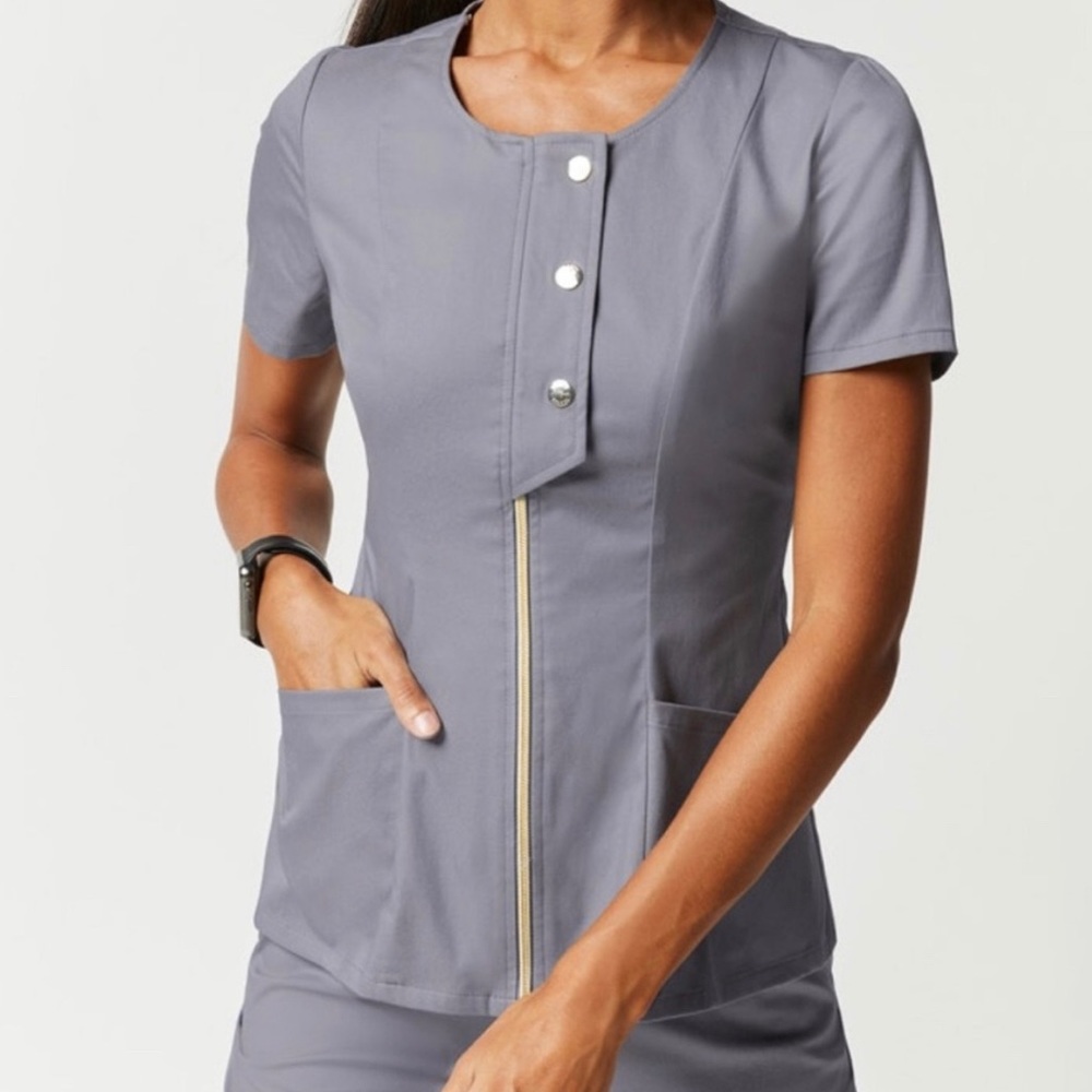 Jaanuu snap front scrub top
